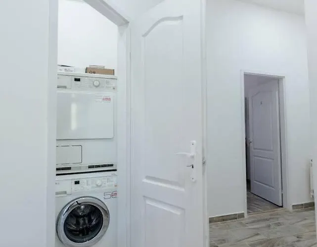 Apartament At Fantastic Location With Ac Budapesta