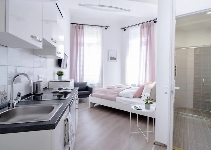 At Fantastic Location With Ac Apartament *