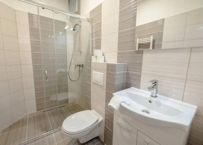 At Fantastic Location With Ac * Budapesta